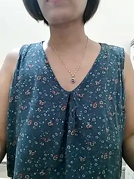 love sexy090 online show from September 13, 11:59 pm