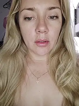 Snapshot of cameron_06 chatting on March 6, 12:56 pm cameron 06 online show from March 6, 12:56 pm