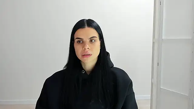 Amelisweett online show from October 7, 9:17 am