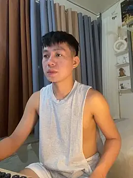 Snapshot of xshyboyx chatting on October 27, 11:58 am xshyboyx online show from October 27, 11:58 am