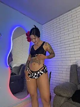 Snapshot of Im_Fernanda chatting on November 28, 11:02 am Im Fernanda online show from November 28, 11:02 am