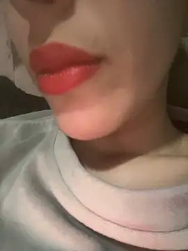Snapshot of Mimisixo chatting on April 6, 6:20 pm Mimisixo online show from April 6, 6:20 pm
