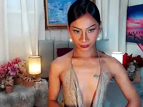 Snapshot of sassylatina chatting on November 13, 4:17 pm sassylatina online show from November 13, 4:17 pm