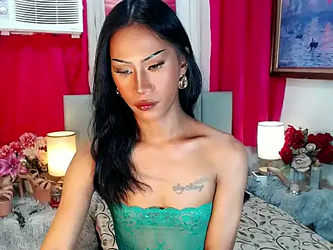 Snapshot of sassylatina chatting on November 17, 4:13 pm sassylatina online show from November 17, 4:13 pm