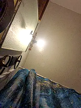 Cnutt310 online show from October 21, 6:58 am