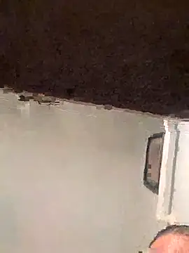 Cnutt310 online show from November 27, 1:40 am