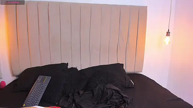 ana foxi online show from October 4, 2:53 am