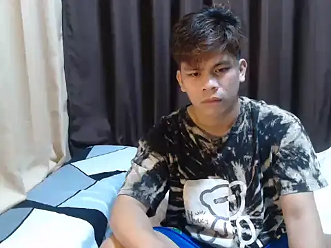 cumwhat me online show from May 4, 4:47 pm
