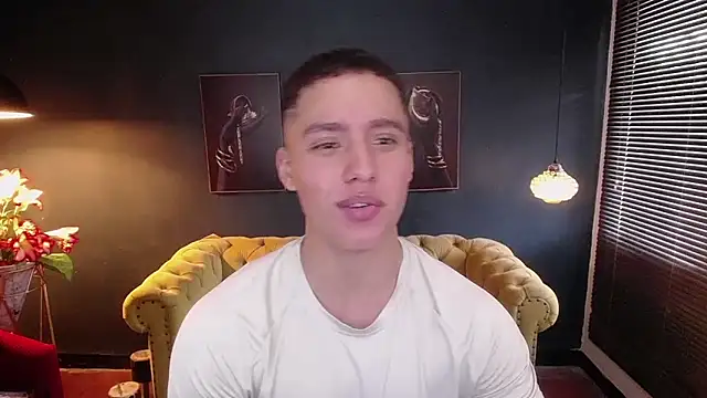deivid parker online show from May 11, 2:01 pm