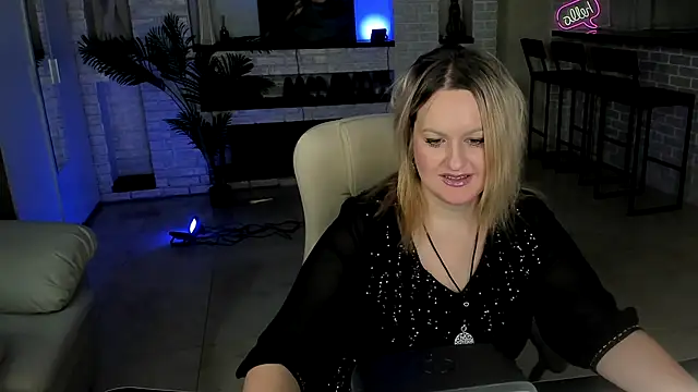 MariemLui online show from October 20, 11:21 am