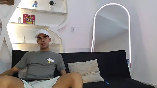 RED EMPIRE online show from October 15, 1:28 am