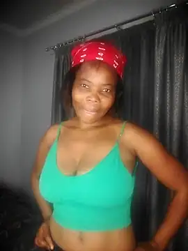 Snapshot of CharlotteXXX chatting on March 30, 10:55 pm CharlotteXXX online show from March 30, 10:55 pm