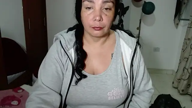 Vivian milf paint online show from September 19, 3:19 am