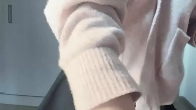 Snapshot of Ryeon_99 chatting on January 7, 2:47 am Ryeon 99 online show from January 7, 2:47 am