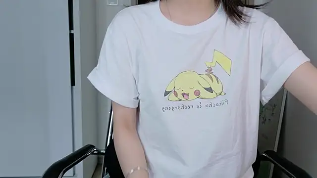 Snapshot of Ryeon_99 chatting on February 28, 3:40 am Ryeon 99 online show from February 28, 3:40 am