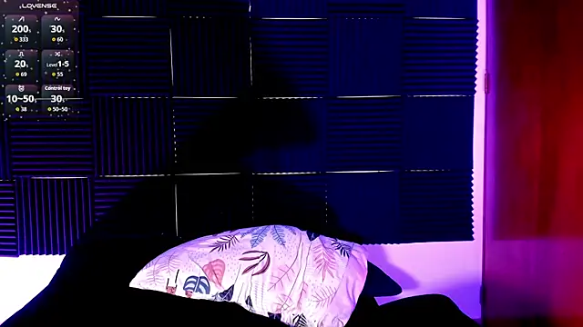 kinkyboat23 online show from November 7, 8:53 pm