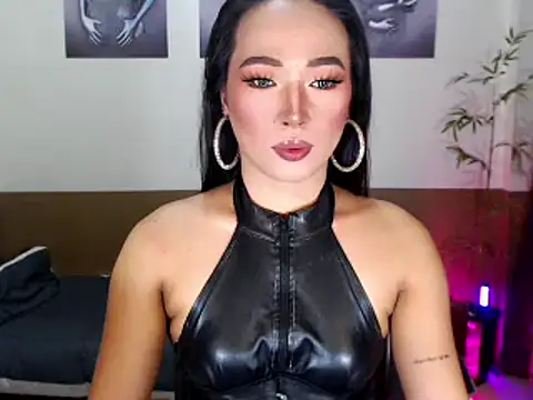 Snapshot of Spicy_kinky chatting on April 26, 5:21 pm Spicy kinky online show from April 26, 5:21 pm