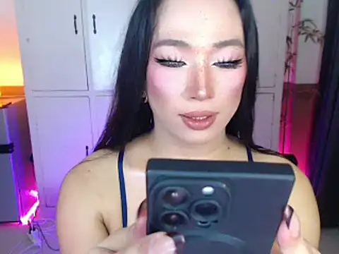Snapshot of Spicy_kinky chatting on June 8, 10:26 am Spicy kinky online show from June 8, 10:26 am