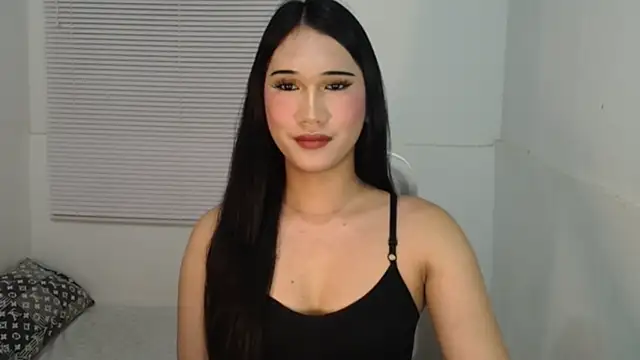 Snapshot of Leighs_Celine chatting on February 9, 8:46 pm Leighs Celine online show from February 9, 8:46 pm