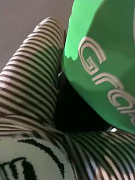 Meii-meyy online show from May 6, 2:22 pm