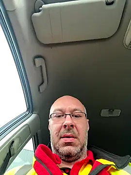 Snapshot of annubis69 chatting on October 8, 9:29 am annubis69 online show from October 8, 9:29 am