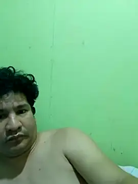 Snapshot of 3-11A chatting on November 30, 7:01 am 3-11A online show from November 30, 7:01 am