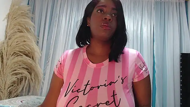 Snapshot of Alhana-miller chatting on October 12, 1:54 pm Alhana-miller online show from October 12, 1:54 pm