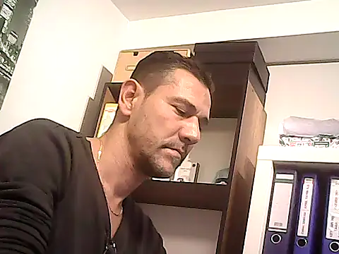 mastercharisma35 online show from November 26, 3:57 pm