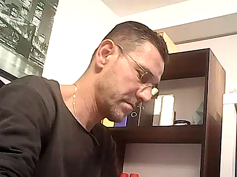 mastercharisma35 online show from December 18, 3:40 pm