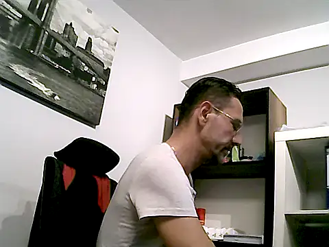 mastercharisma35 online show from May 8, 3:17 pm