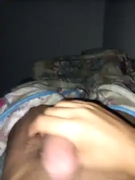 amin20cm online show from October 29, 10:33 pm