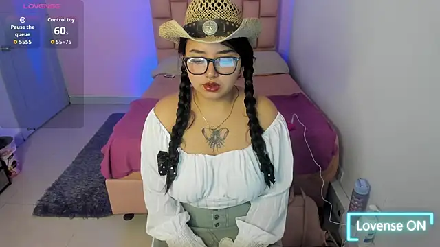 Snapshot of SofiDoll_cg chatting on September 13, 11:54 am SofiDoll cg online show from September 13, 11:54 am