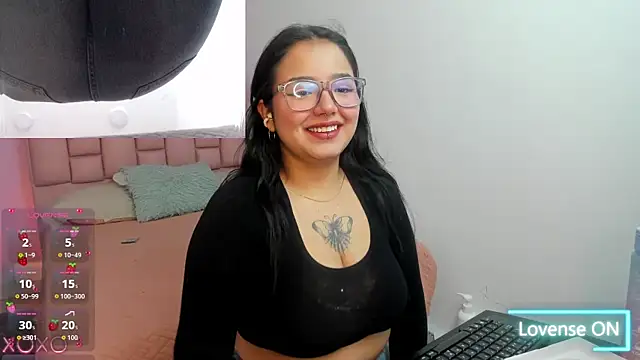 Snapshot of SofiDoll_cg chatting on October 8, 12:14 pm SofiDoll cg online show from October 8, 12:14 pm