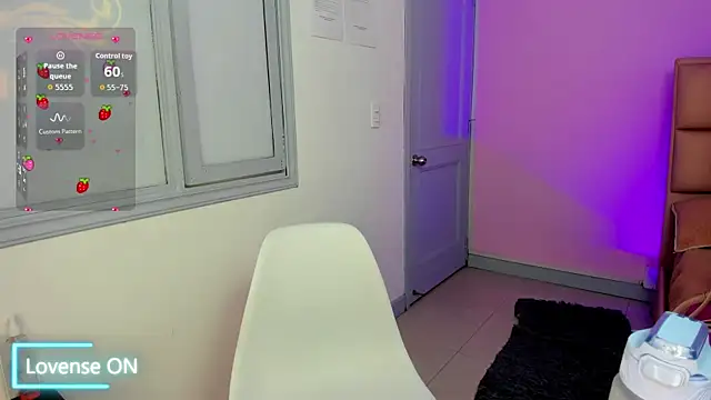 Snapshot of SofiDoll_cg chatting on October 21, 12:17 pm SofiDoll cg online show from October 21, 12:17 pm