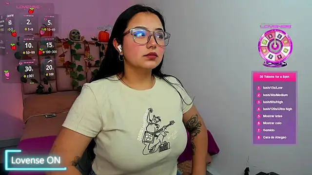 Snapshot of SofiDoll_cg chatting on October 28, 12:09 pm SofiDoll cg online show from October 28, 12:09 pm