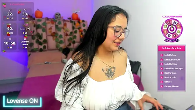 Snapshot of SofiDoll_cg chatting on November 1, 5:59 pm SofiDoll cg online show from November 1, 5:59 pm