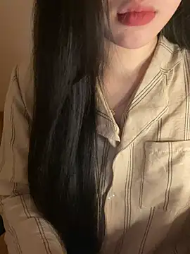 Nancy68 online show from May 11, 2:45 pm