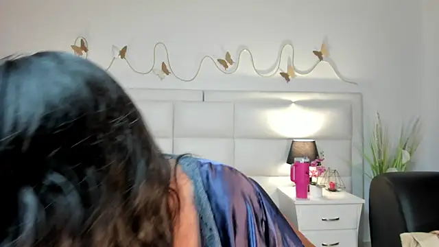 Snapshot of InnaVolkova chatting on March 11, 1:17 pm InnaVolkova online show from March 11, 1:17 pm