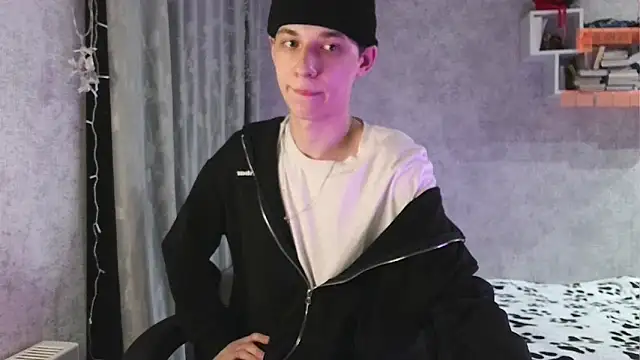 gornits online show from February 9, 4:22 pm