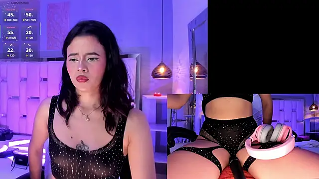 EvelynLips  online show from September 24, 3:21 am