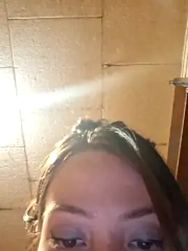 Snapshot of Tudiablita21 chatting on March 23, 4:11 pm Tudiablita21 online show from March 23, 4:11 pm