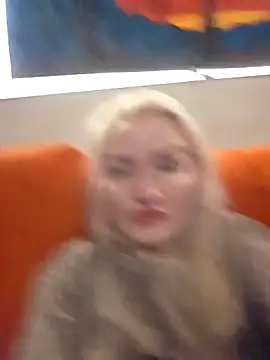 KateMonroe online show from May 10, 10:37 pm