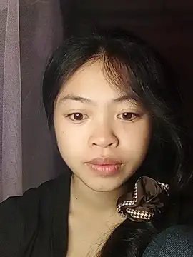 Thy00   online show from December 1, 8:14 pm