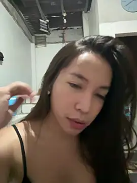 Snapshot of NicoleRoseTS chatting on May 27, 6:32 am NicoleRoseTS online show from May 27, 6:32 am
