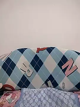 Snapshot of Yina219 chatting on September 18, 11:01 am Yina219 online show from September 18, 11:01 am