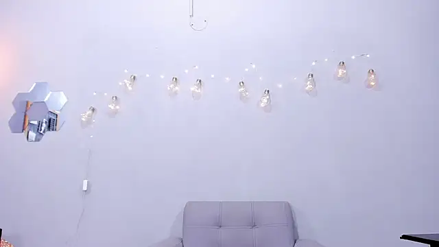 Snapshot of alianim chatting on September 21, 7:26 pm alianim online show from September 21, 7:26 pm