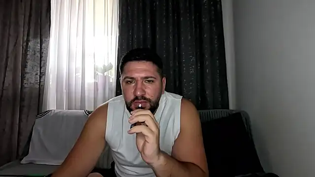 Snapshot of Gold_Alpha_Boy chatting on September 30, 8:30 am Gold Alpha Boy online show from September 30, 8:30 am