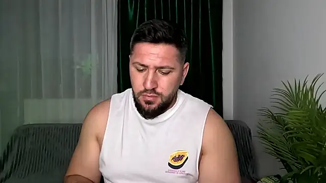 Gold Alpha Boy online show from May 11, 6:05 pm