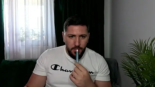 Gold Alpha Boy online show from May 15, 1:29 pm