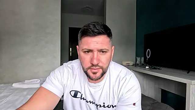 Snapshot of Gold_Alpha_Boy chatting on May 23, 11:58 am Gold Alpha Boy online show from May 23, 11:58 am